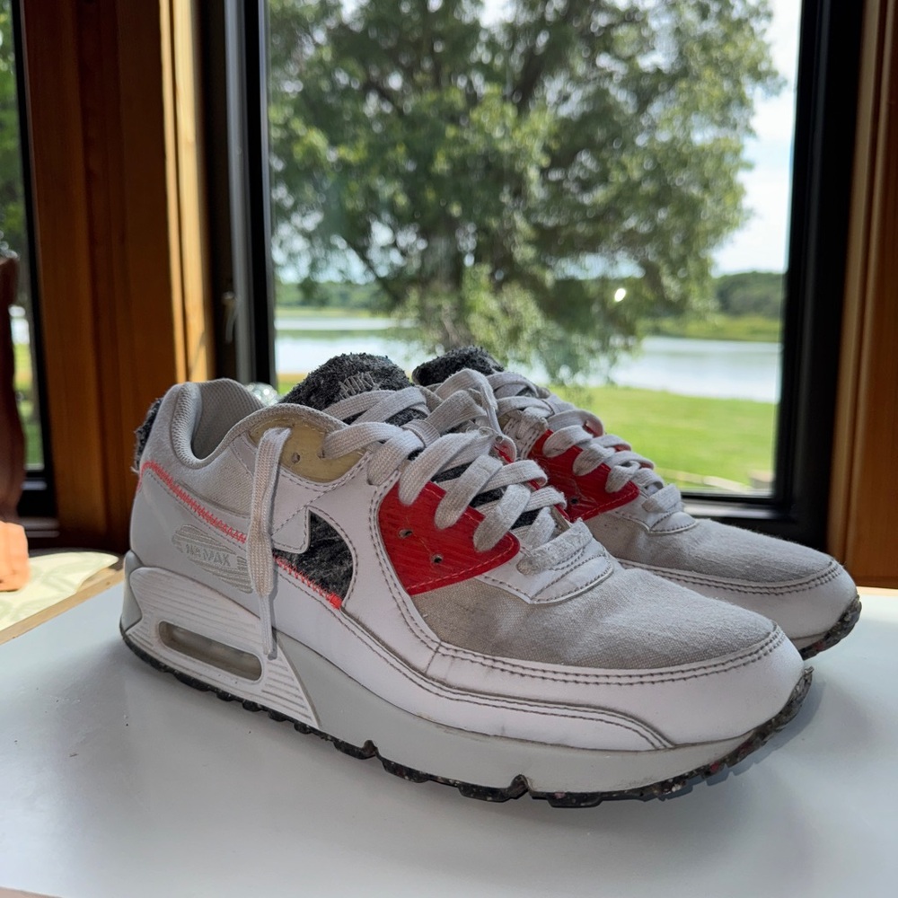 Men’s Nike Air Max 90